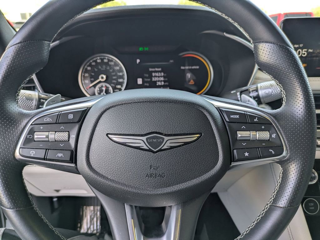 Used 2025 Genesis G70 2.5T RWD image 23