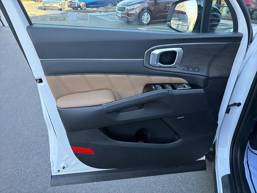 New 2026 Kia Sorento SX Prestige w/ Olive Brown Leather Package image 30