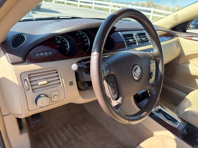 Used 2011 Buick Lucerne CXL FWD image 11