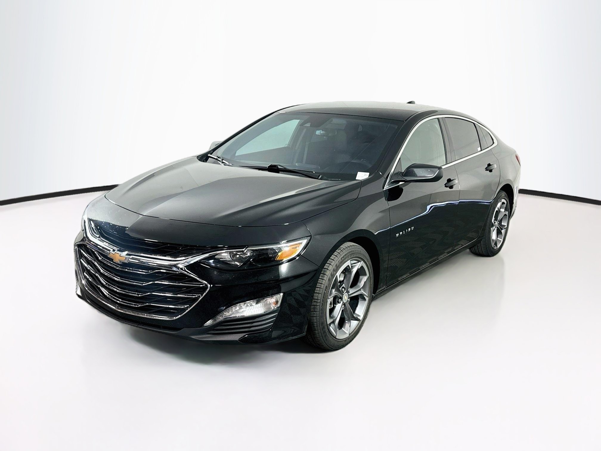 Used 2024 Chevrolet Malibu LT FWD image 3