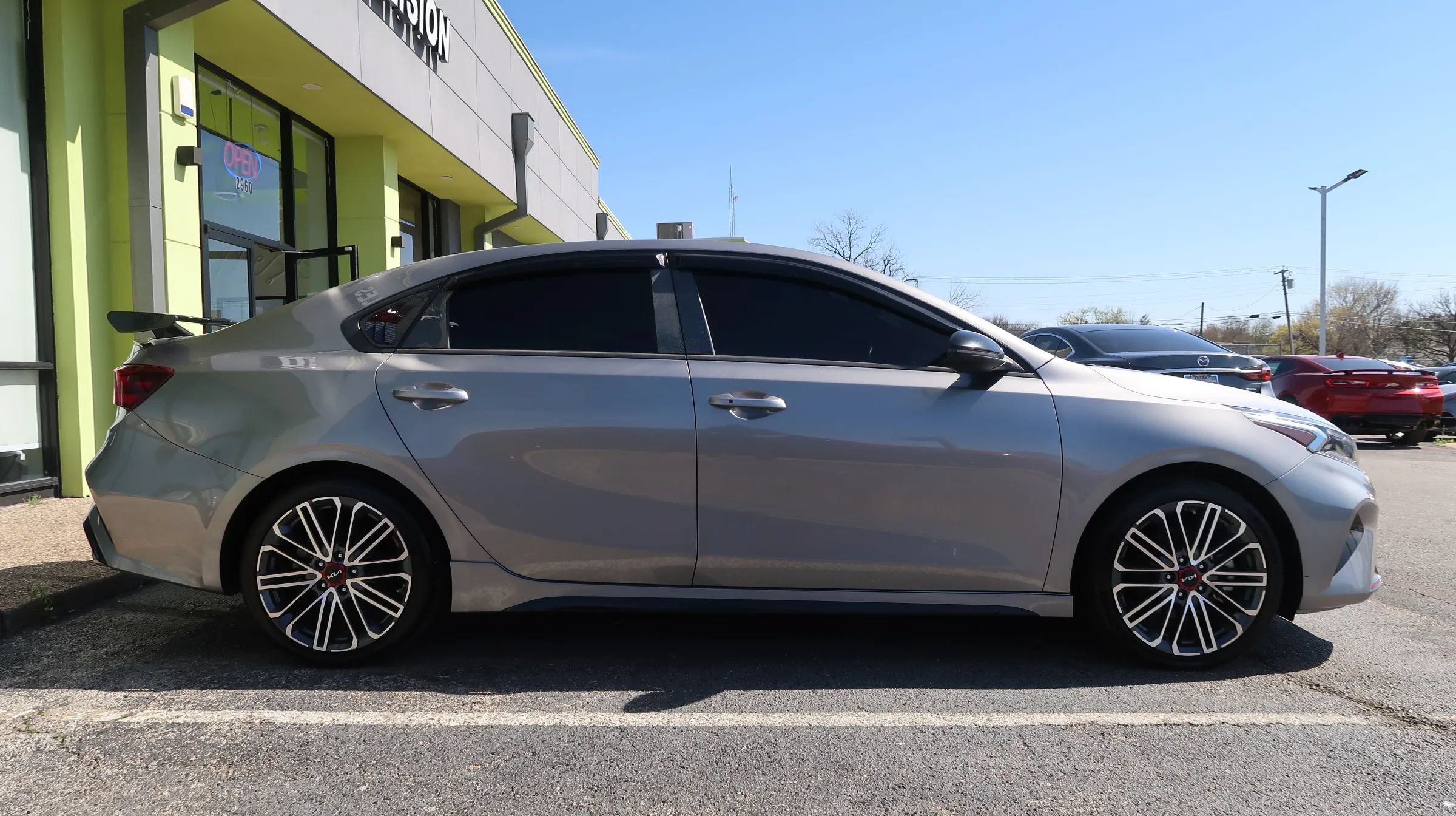Used 2022 Kia Forte GT FWD image 8