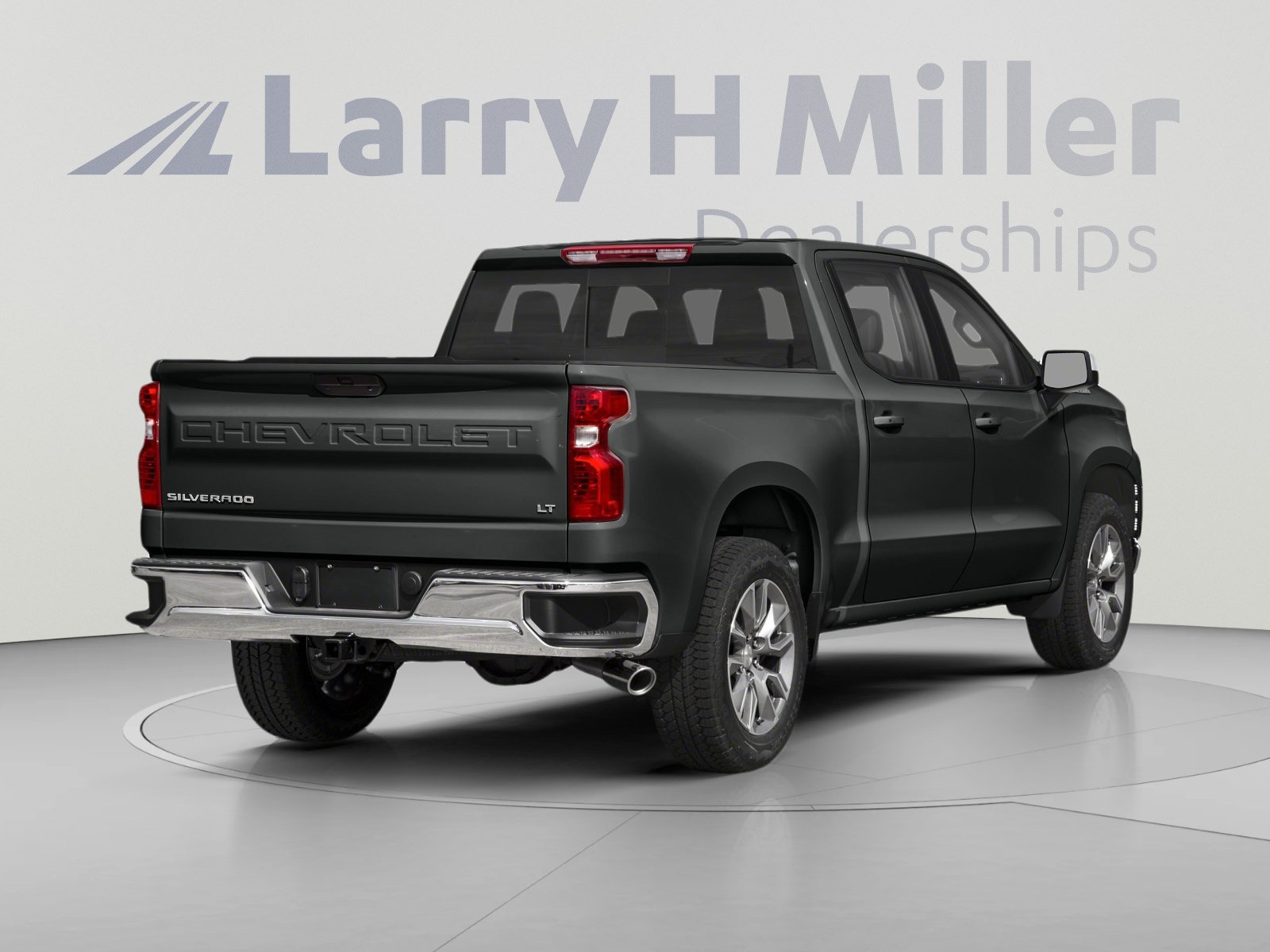 Used 2022 Chevrolet Silverado 1500 Custom Trail Boss w/ Safety Confidence Package AWD/4WD image 2
