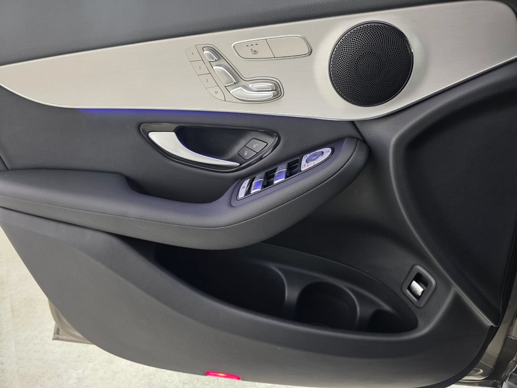 Certified 2021 Mercedes-Benz GLC 300 image 24