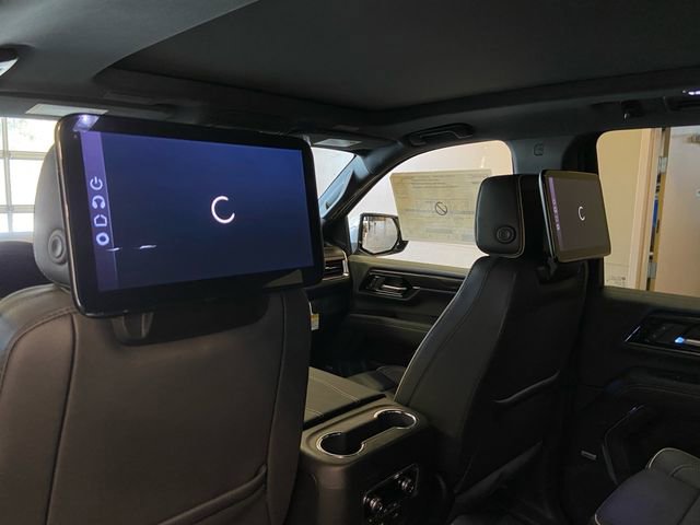 New 2026 GMC Yukon XL Elevation w/ Elevation Premium Package AWD/4WD image 18