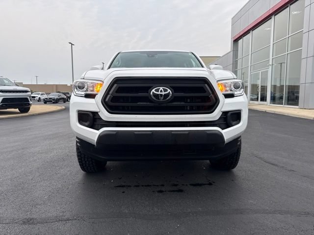 Used 2023 Toyota Tacoma SR AWD/4WD image 2