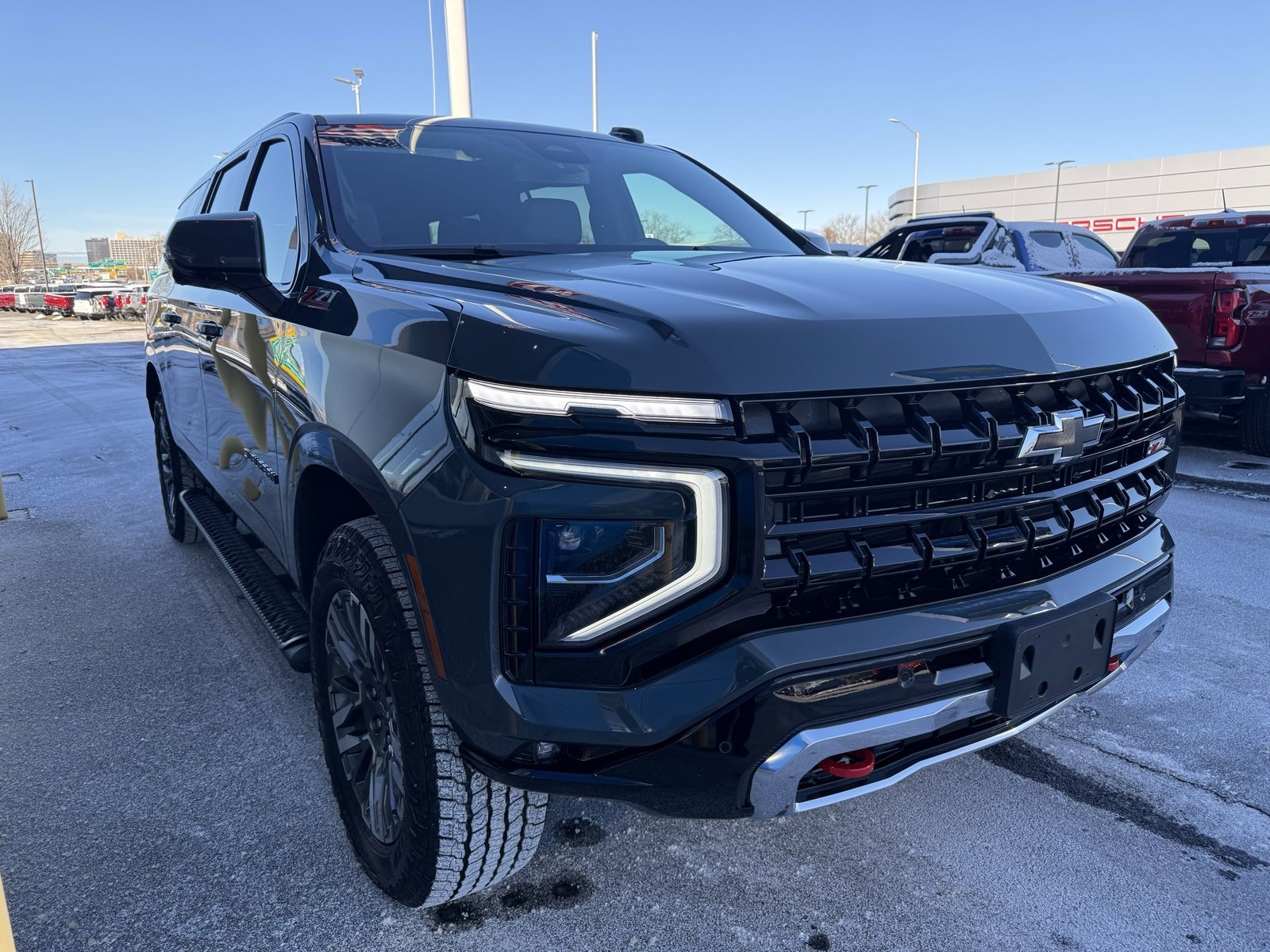 Used 2025 Chevrolet Suburban Z71 w/ Z71 Off-Road Package image 6