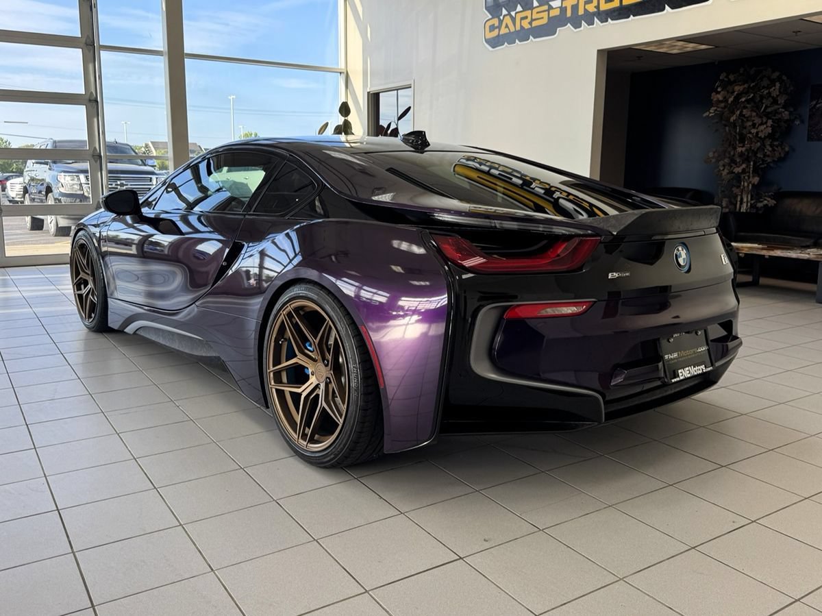 Used 2016 BMW i8 AWD/4WD image 4
