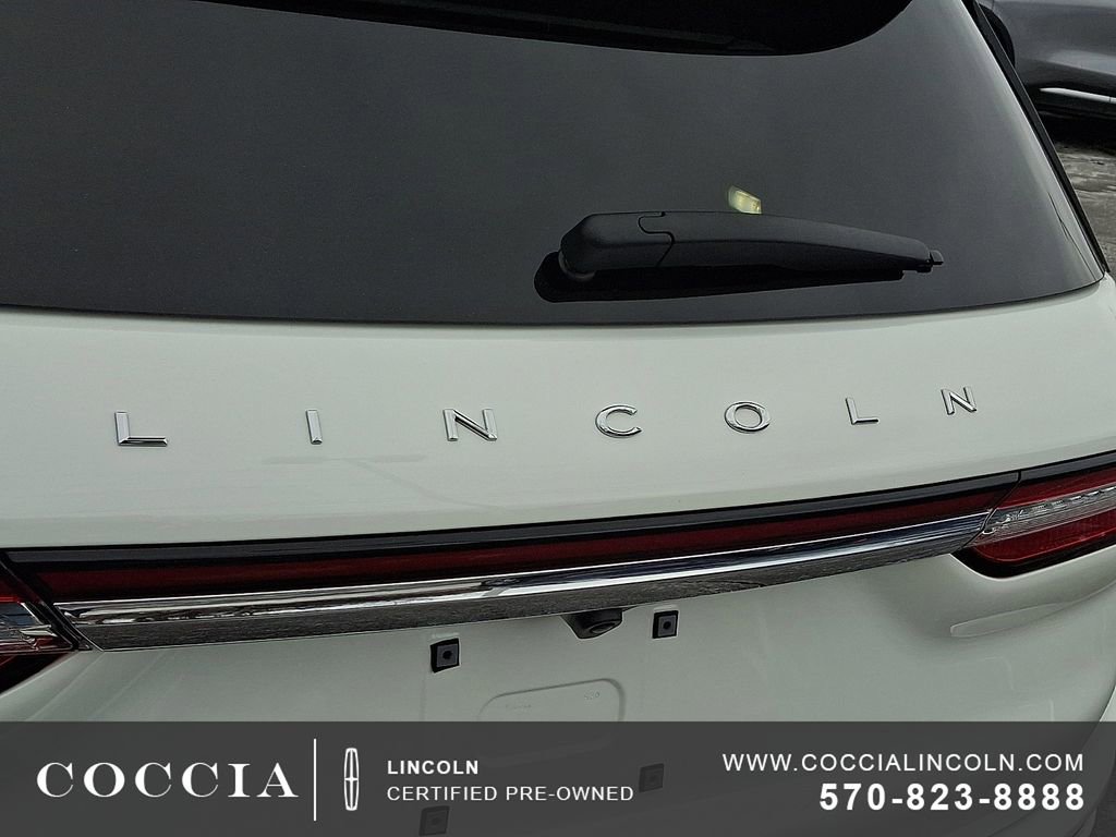Used 2025 Lincoln Corsair AWD w/ Equipment Group 101A image 30