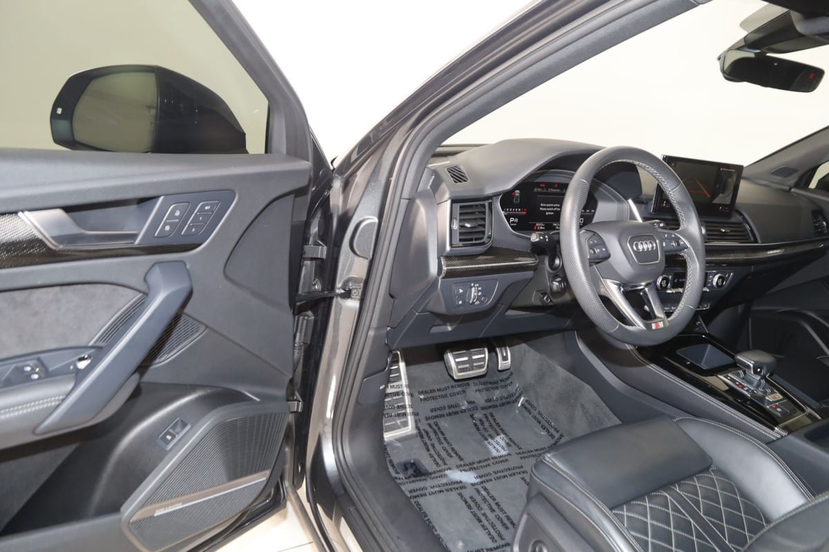 Used 2023 Audi SQ5 Premium Plus w/ Premium Plus Package AWD/4WD image 48