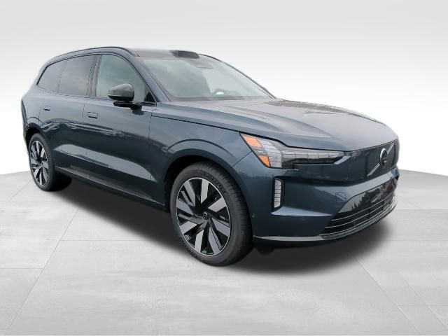 New 2025 Volvo EX90 Ultra image 10