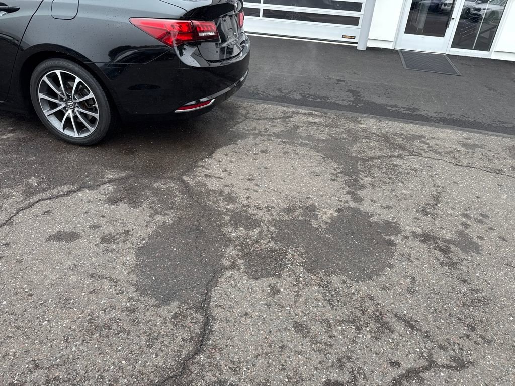Used 2016 Acura TLX V6 w/ Technology Package image 3