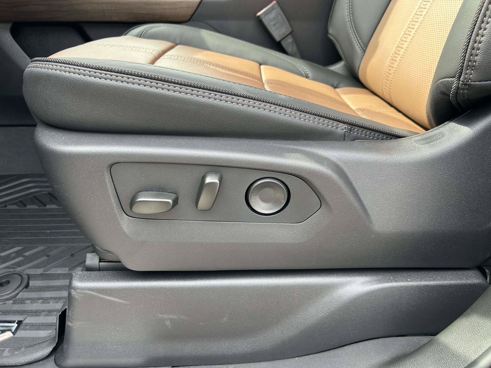 New 2026 Chevrolet Silverado 2500 High Country w/ High Country Premium Package image 21