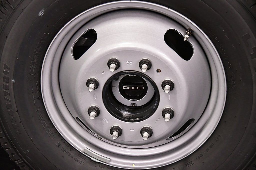 New 2026 Ford F350 XL w/ 360-Degree Camera Package image 9