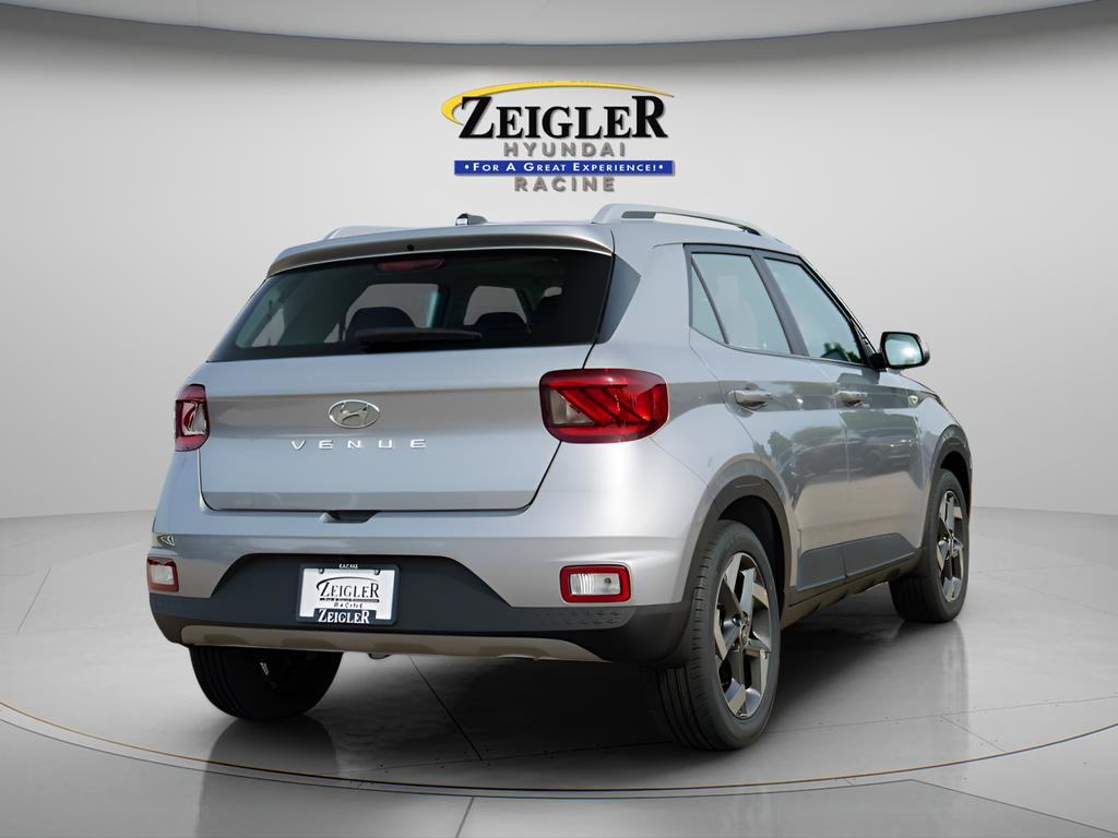 New 2026 Hyundai Venue SEL FWD image 7