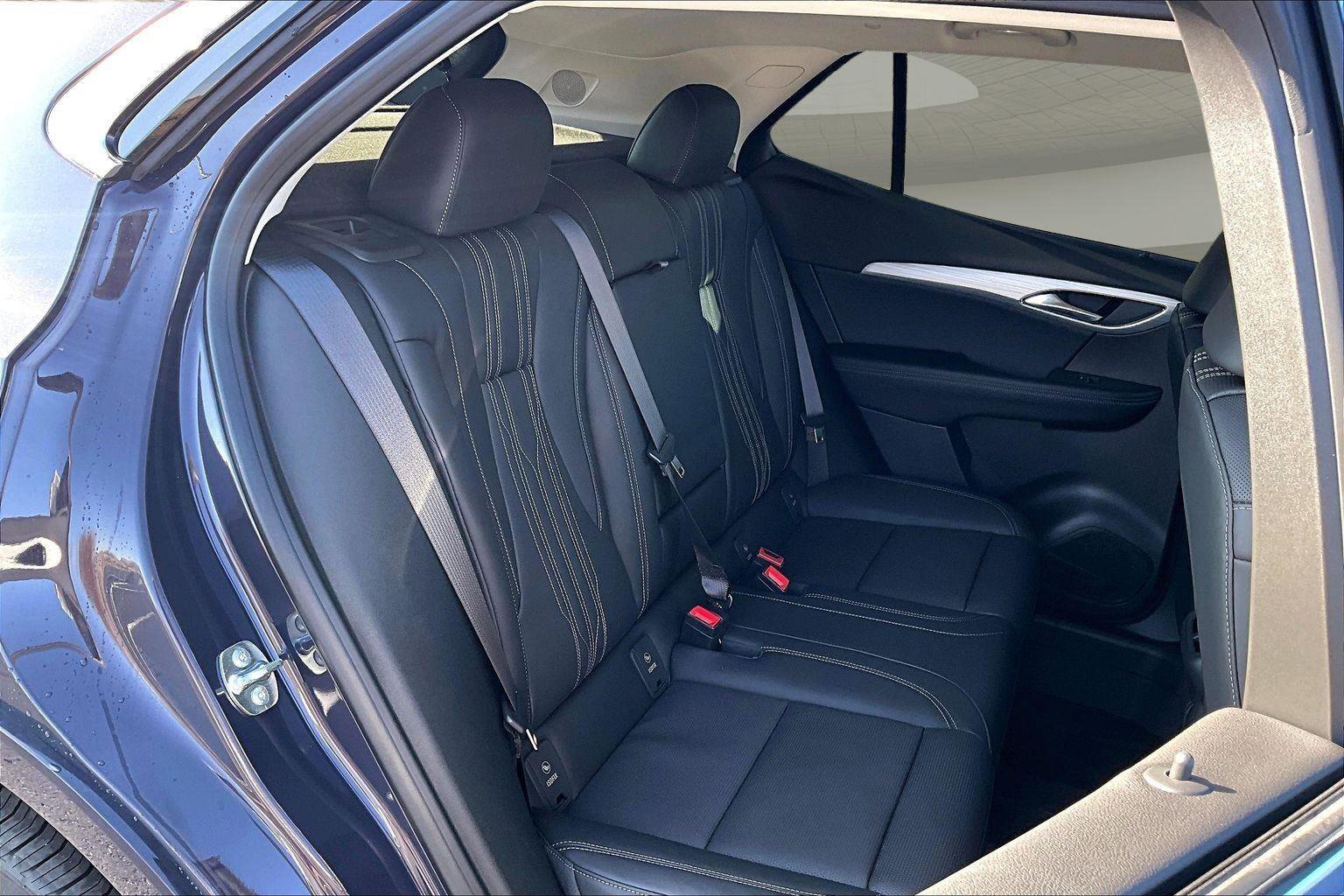 New 2026 Buick Envision Avenir image 11