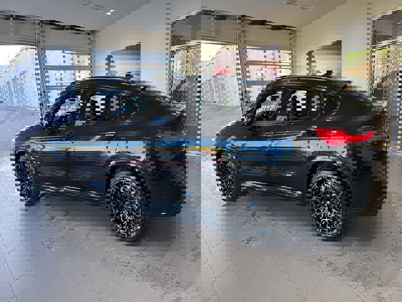 New 2025 BMW X4 M w/ Competition Package image 5