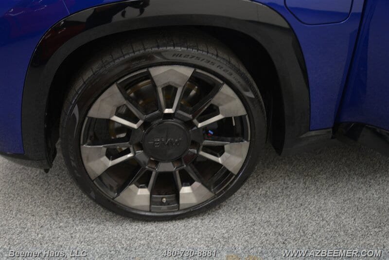 Used 2023 BMW XM AWD/4WD image 46