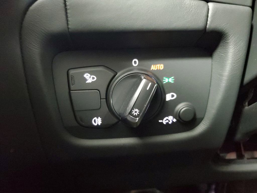 Used 2023 Audi R8 V10 performance w/ Premium Package image 25