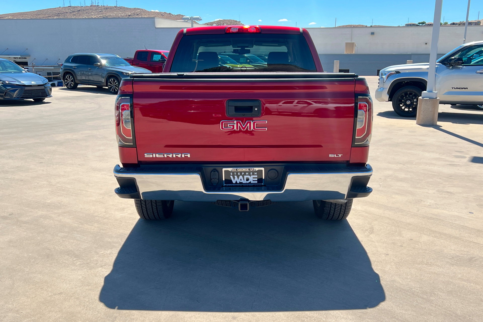 Used 2018 GMC Sierra 1500 SLT w/ SLT Premium Package AWD/4WD image 5