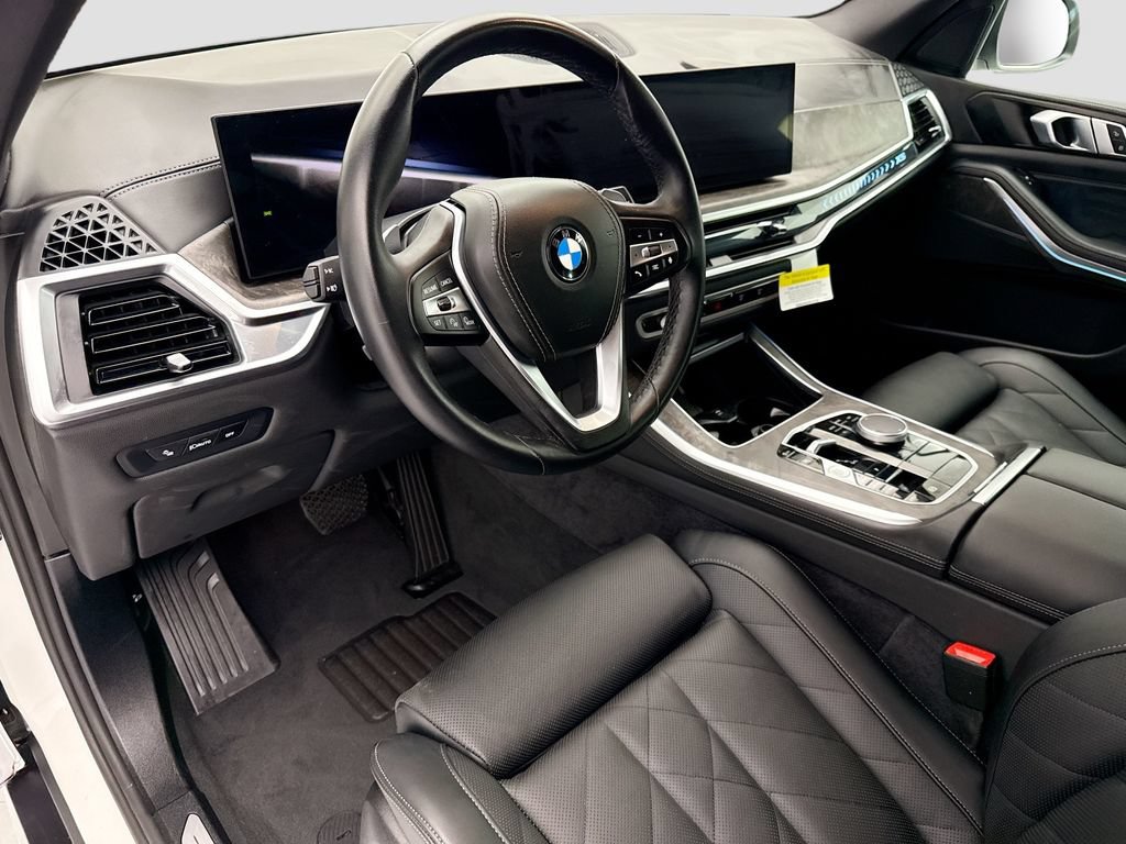 Used 2026 BMW X5 sDrive40i w/ Parking Assistance Package RWD image 9