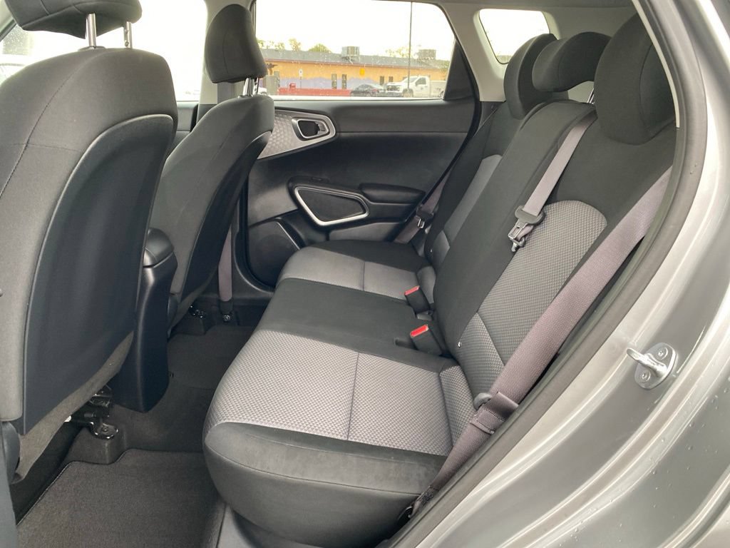 Used 2024 Kia Soul FWD image 20
