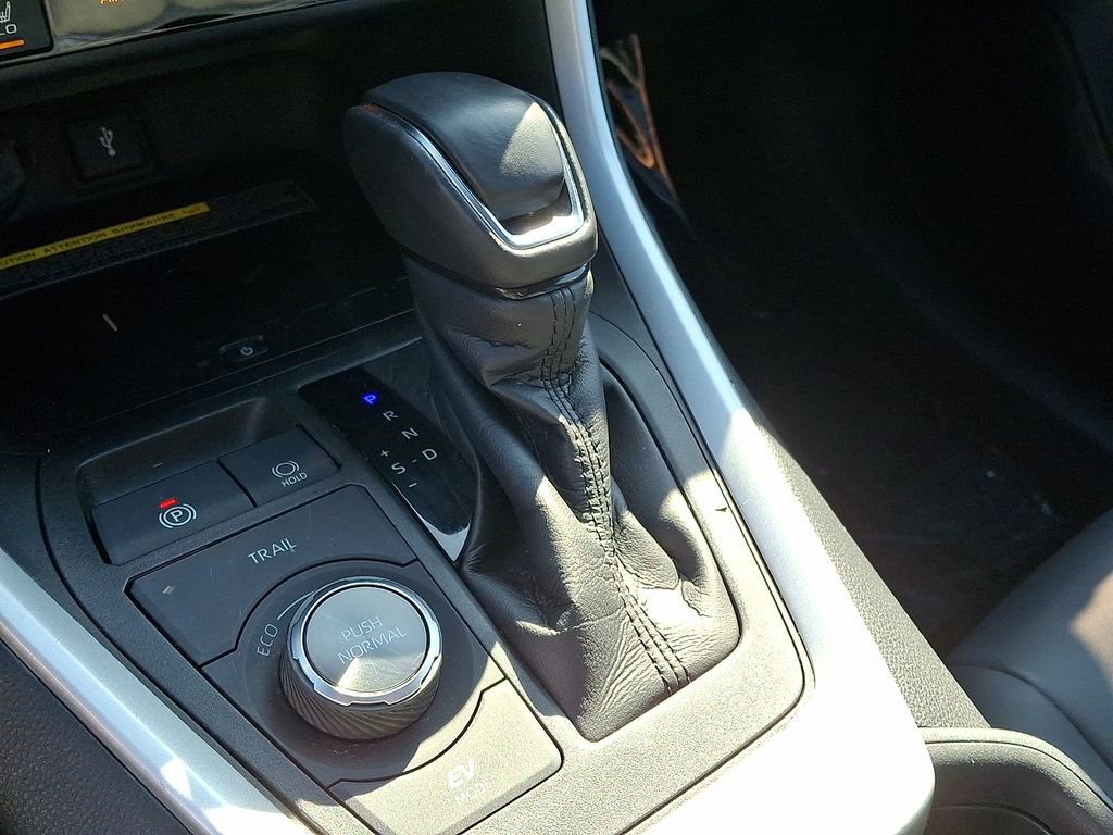 Certified 2021 Toyota RAV4 XSE AWD/4WD image 18