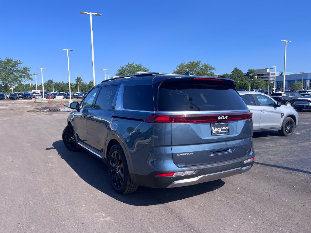 Certified 2024 Kia Carnival SX Prestige FWD image 7