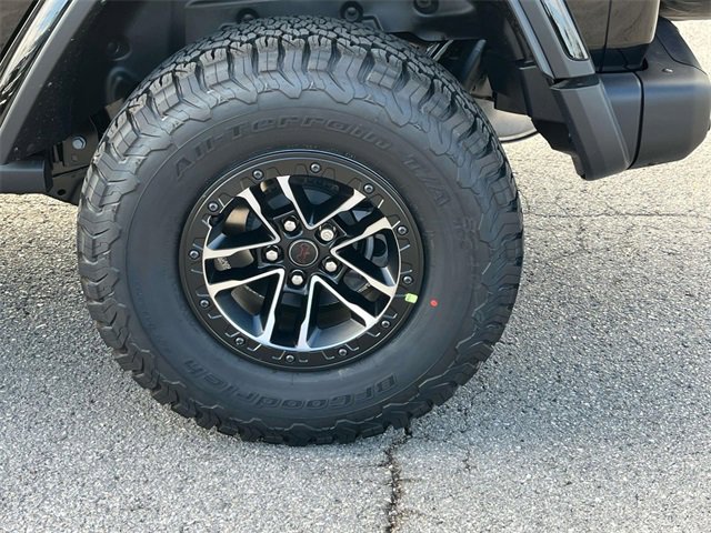 New 2026 Jeep Wrangler Sahara image 11