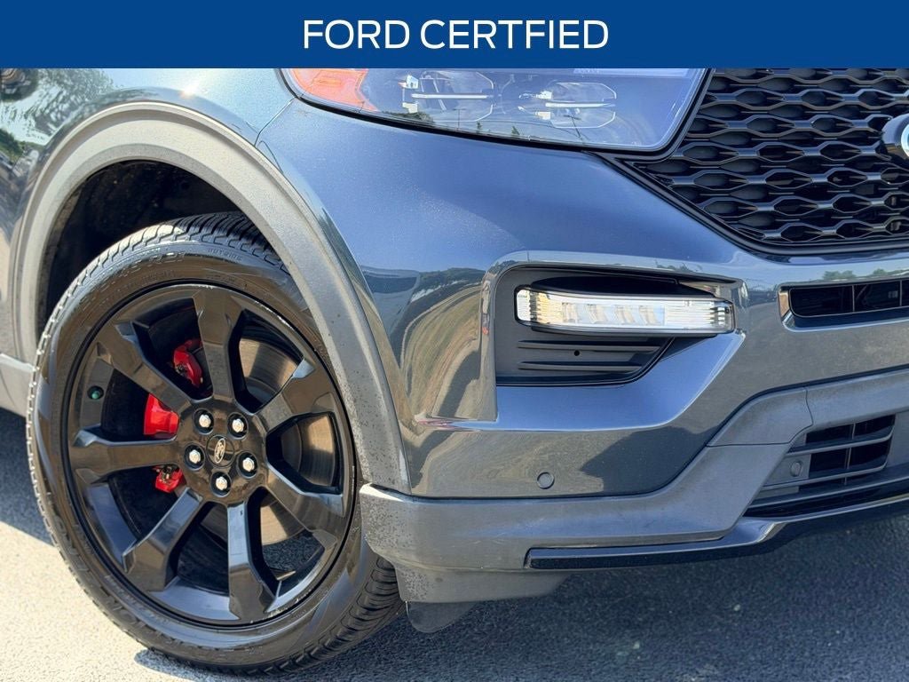 Certified 2022 Ford Explorer ST w/ Equipment Group 401A image 3