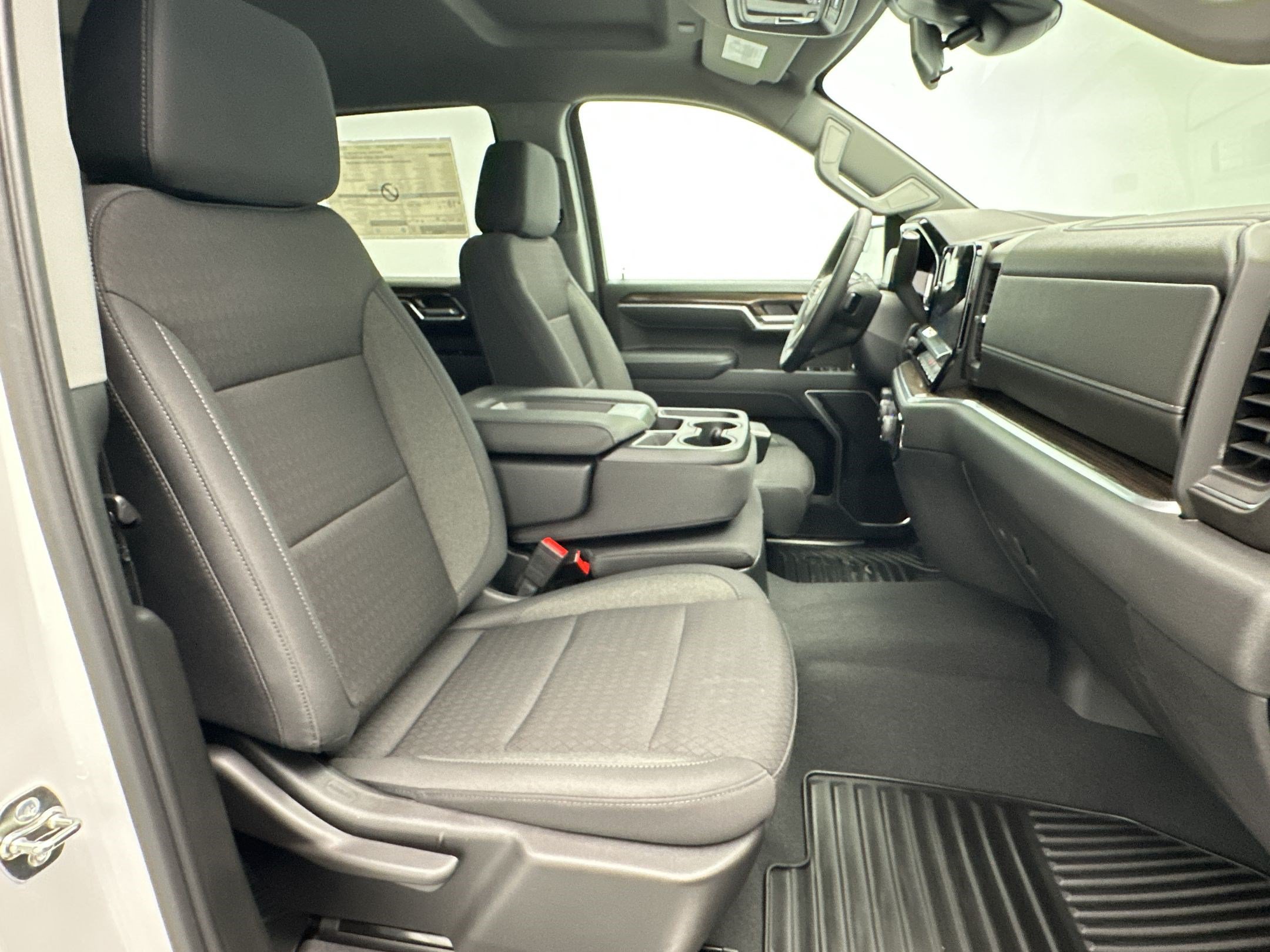 New 2026 Chevrolet Silverado 1500 LT AWD/4WD image 29