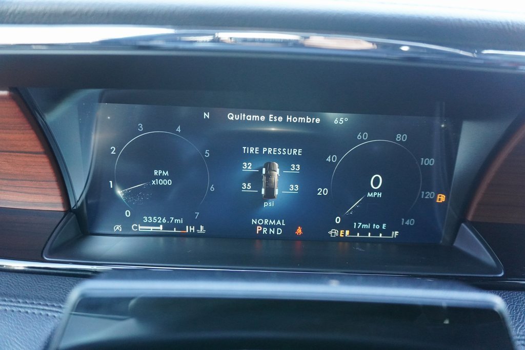 Used 2023 Lincoln Navigator L Reserve image 11