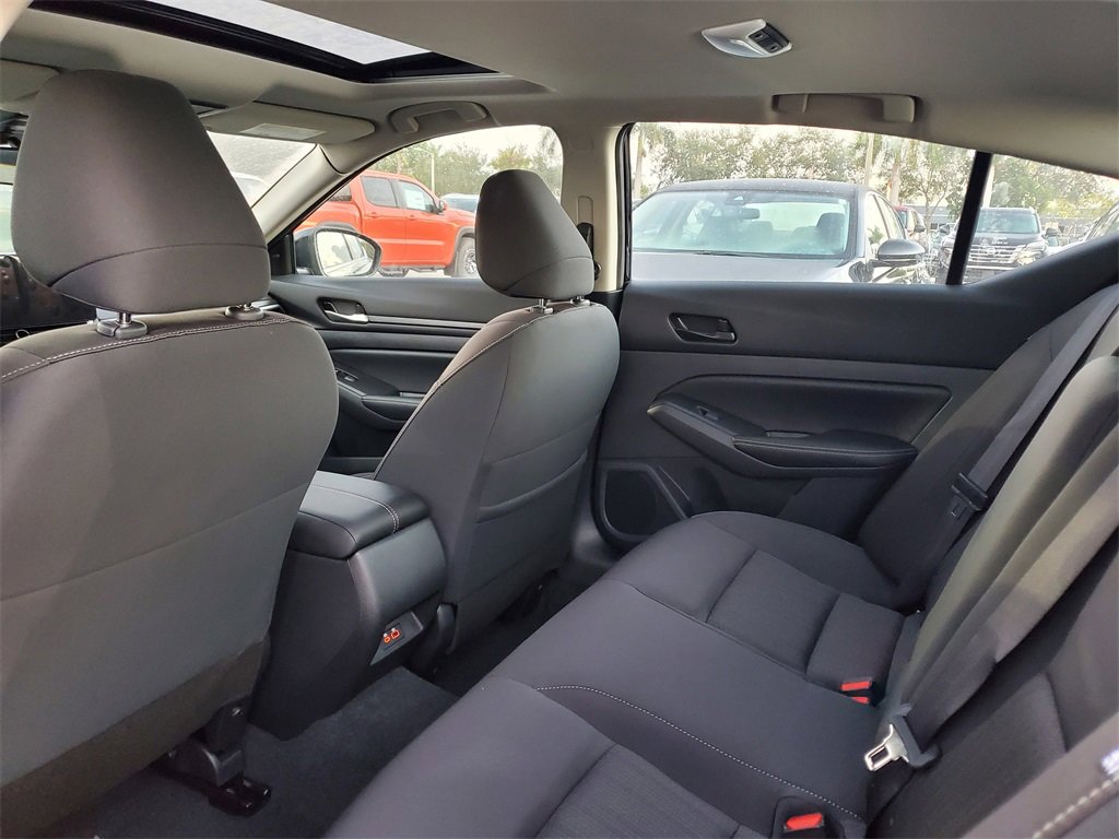 New 2025 Nissan Altima 2.5 SV w/ SV Special Edition Package image 5