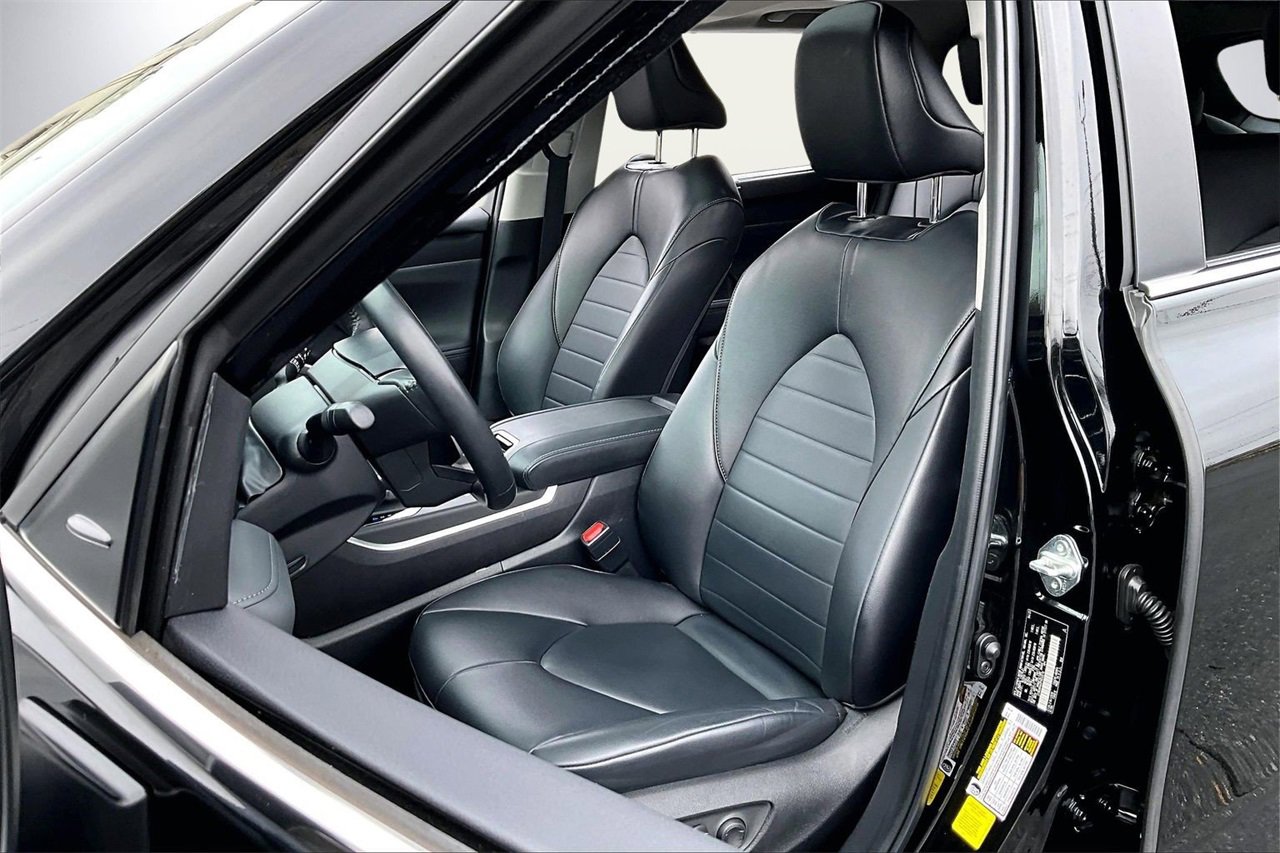 Used 2023 Toyota Highlander L image 20