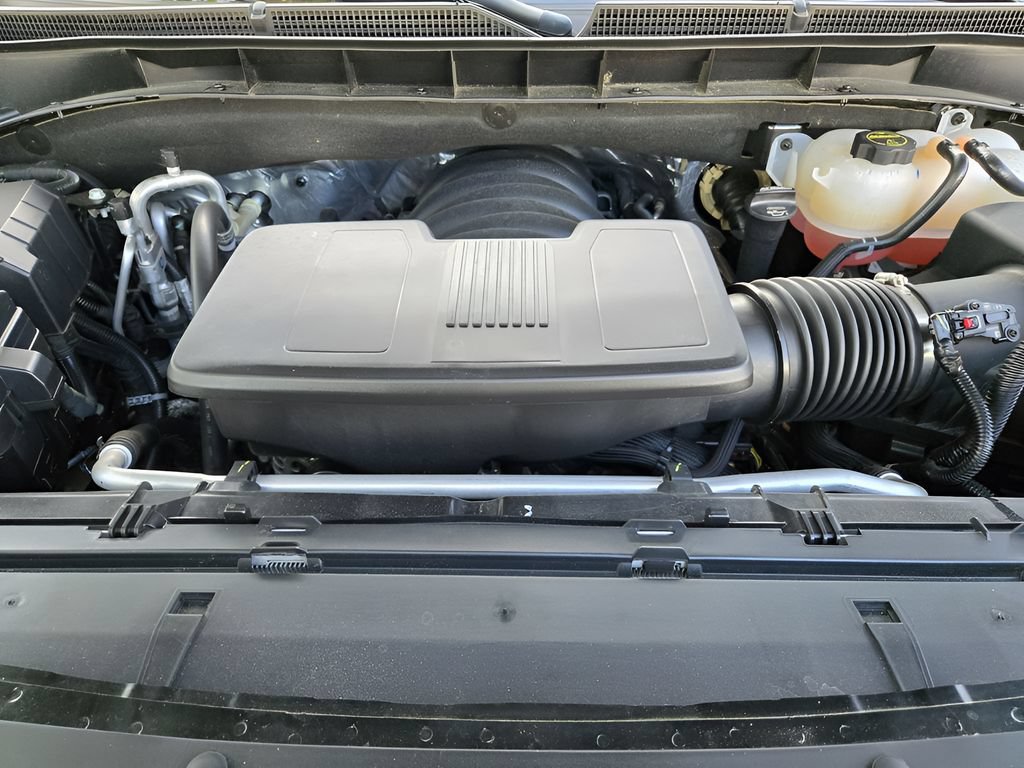Used 2025 GMC Yukon Denali AWD/4WD image 29