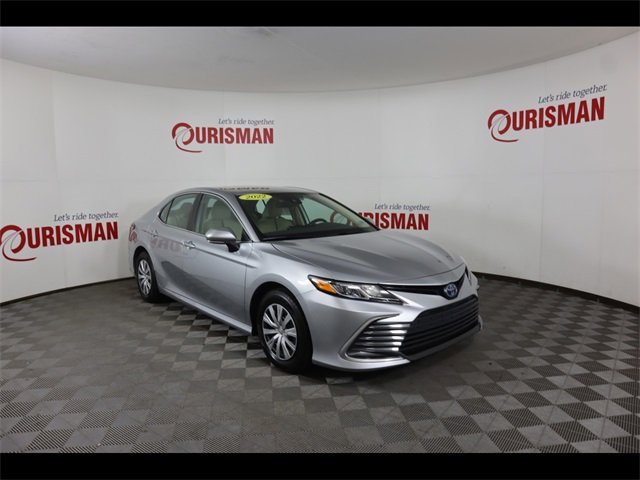 Used 2022 Toyota Camry LE image 10
