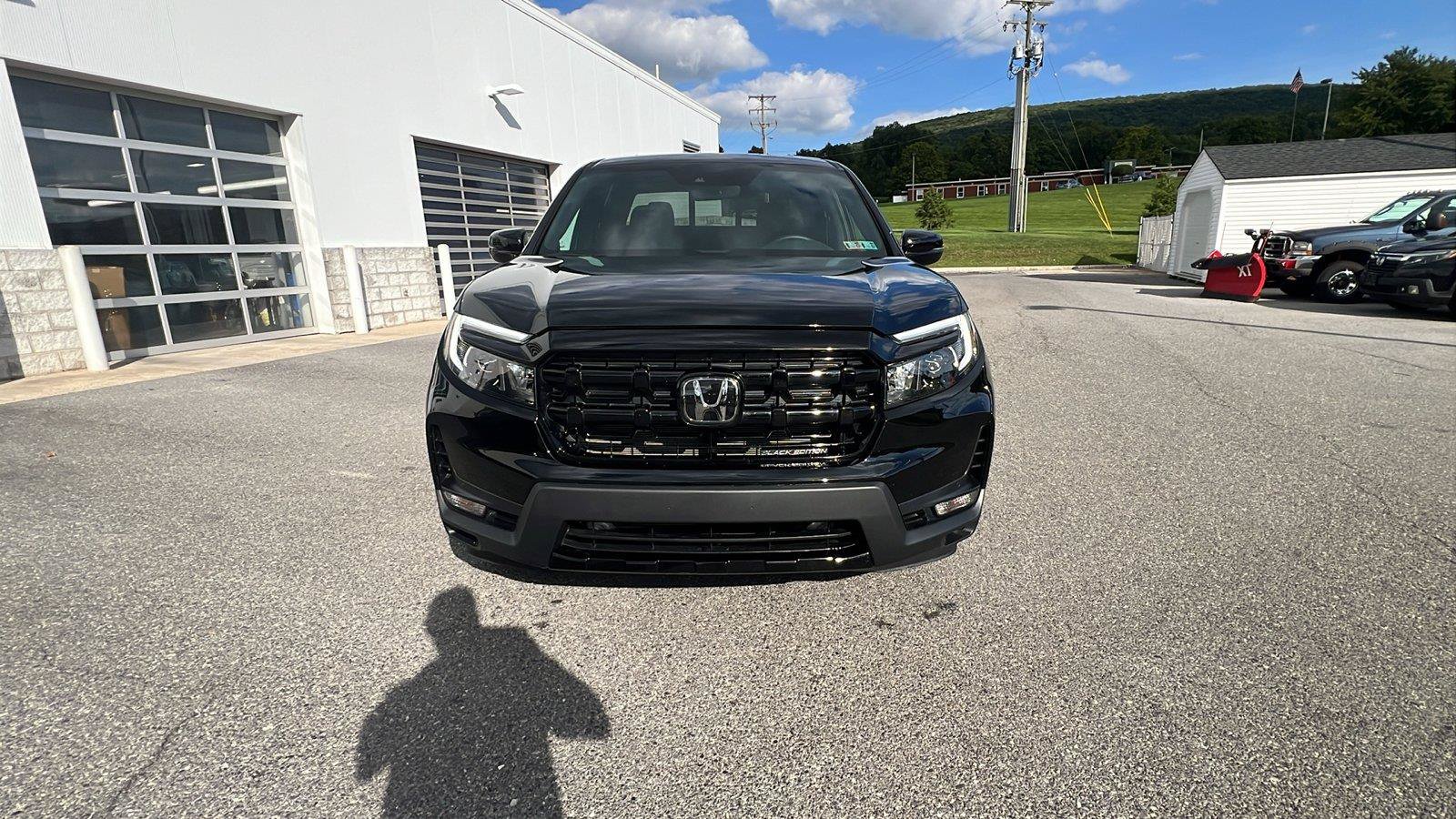 Used 2024 Honda Ridgeline Black Edition image 9