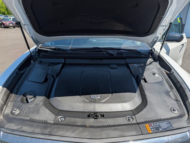 Used 2024 Cadillac Lyriq Sport w/ LPO, Floor Liner Package AWD/4WD image 10