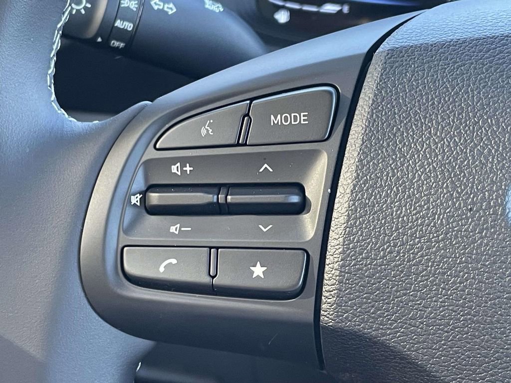 New 2026 Hyundai Venue SEL image 19