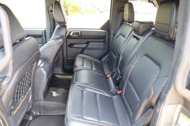 Used 2024 Ford Bronco Badlands AWD/4WD image 12