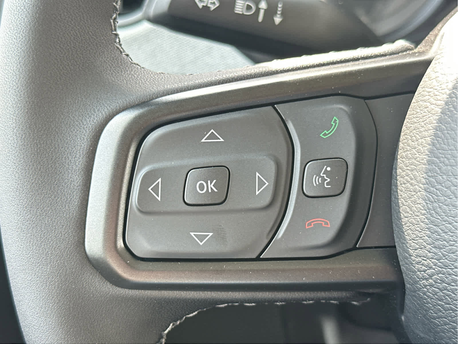 New 2025 Jeep Gladiator Sport image 36