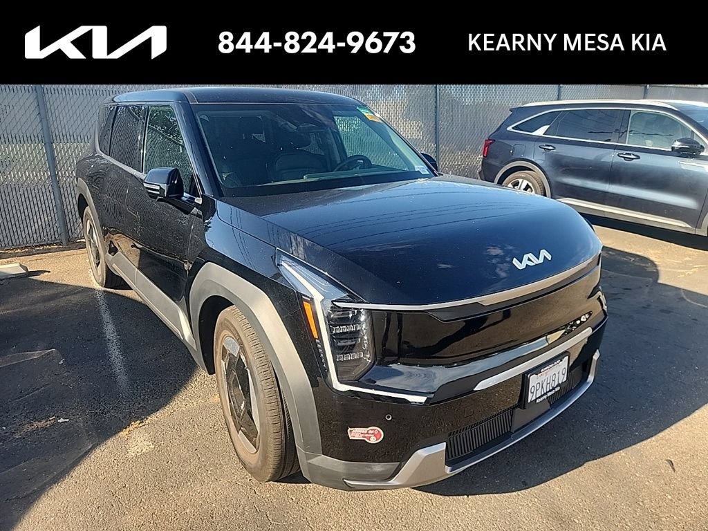 Certified 2024 Kia EV9 Light Long Range