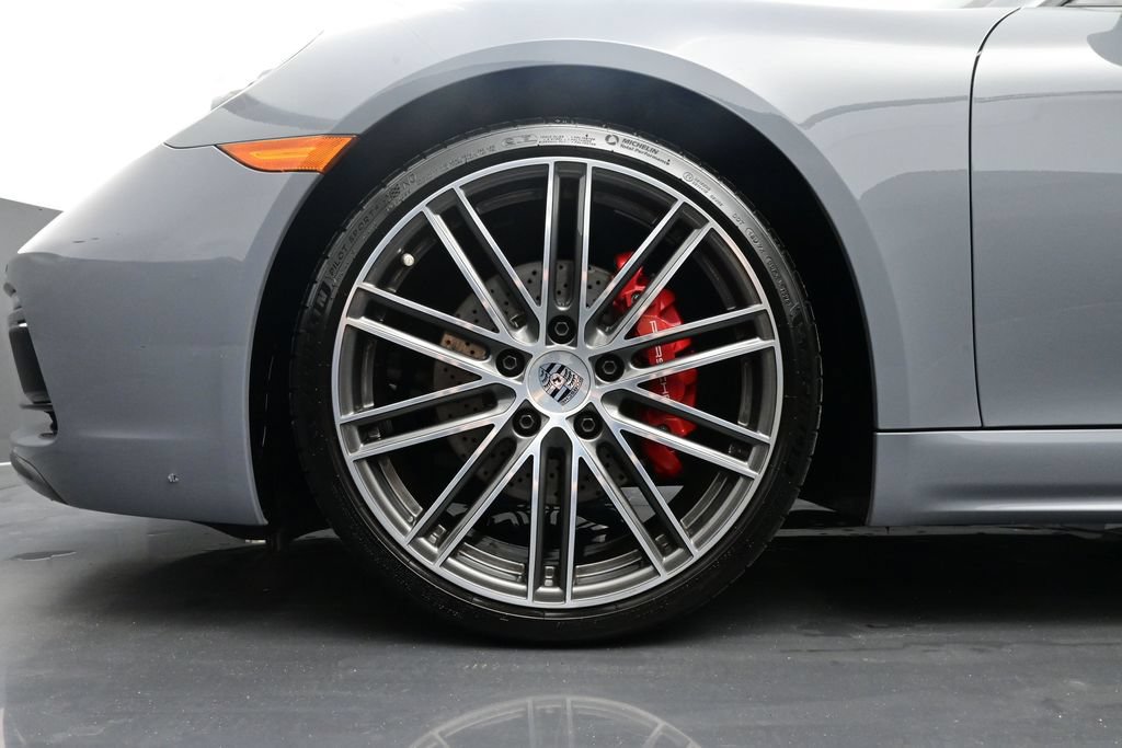 Certified 2025 Porsche 718 Boxster S RWD image 6