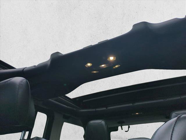 Used 2023 Jeep Wrangler Unlimited Rubicon image 21