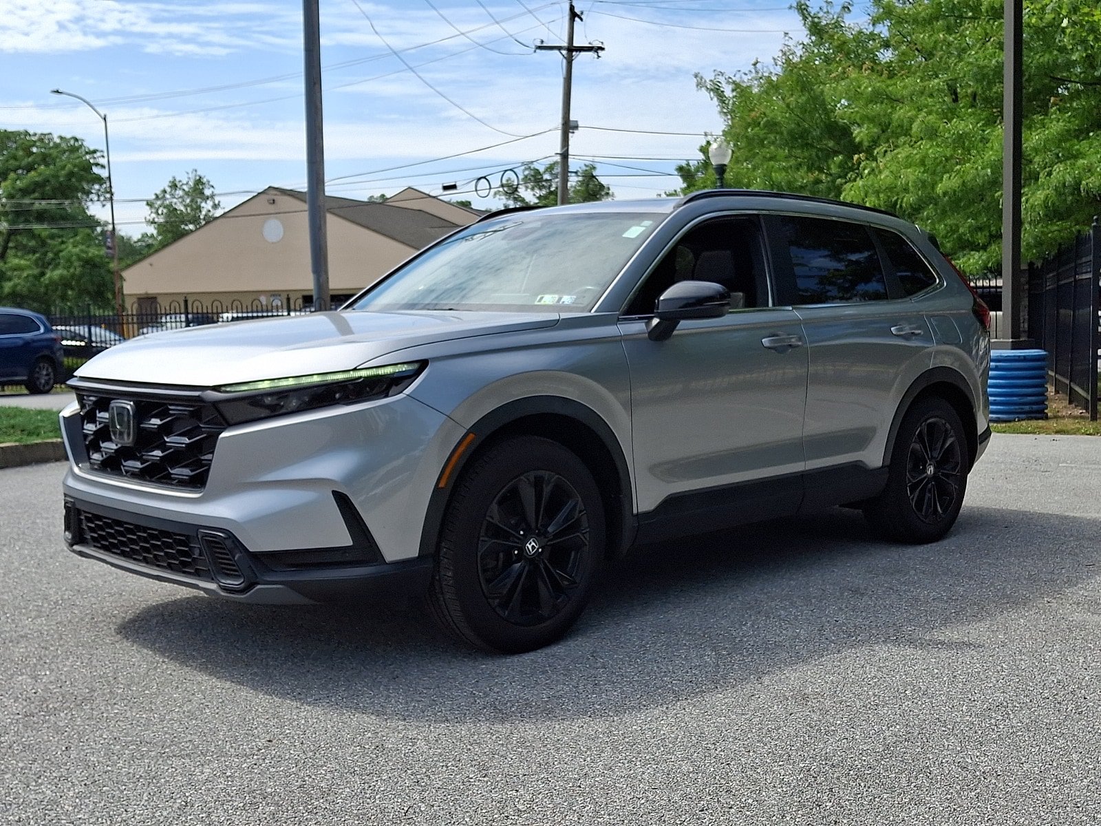 Used 2023 Honda CR-V Sport Touring image 3