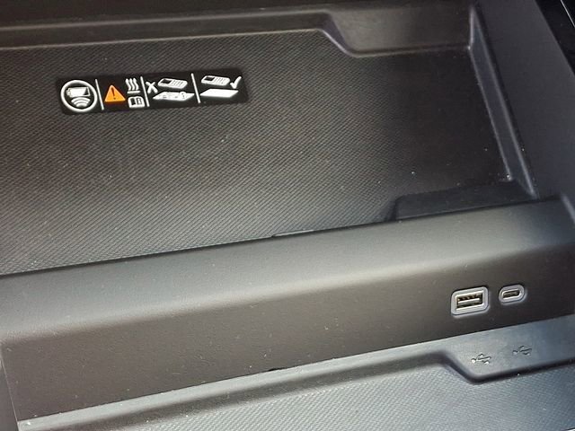 Used 2025 Chevrolet Tahoe Z71 image 29