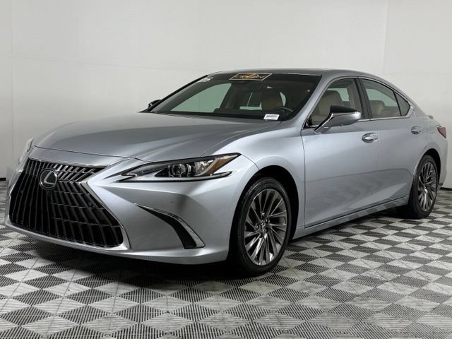 Certified 2025 Lexus ES 300h w/ Technology Package FWD image 2