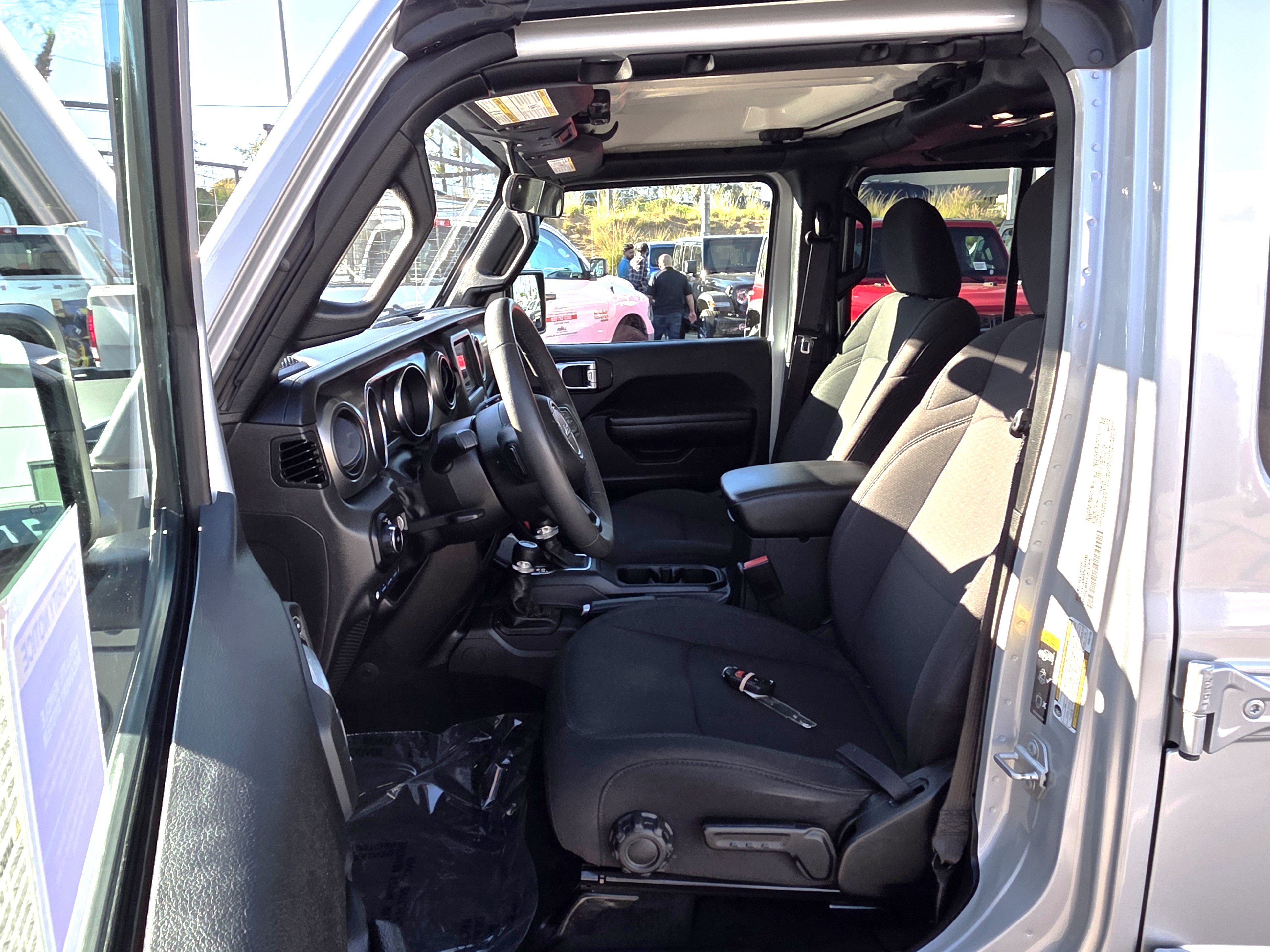 Certified 2023 Jeep Wrangler Unlimited image 12