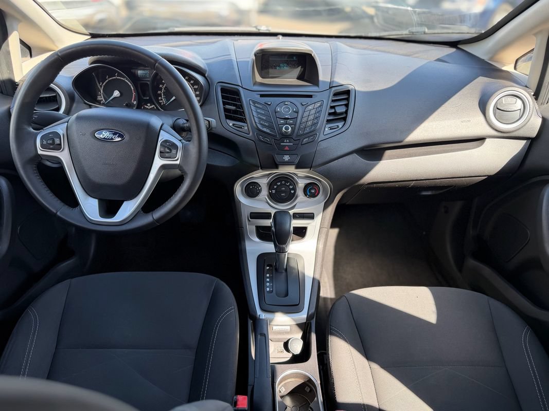 Used 2016 Ford Fiesta SE FWD image 11
