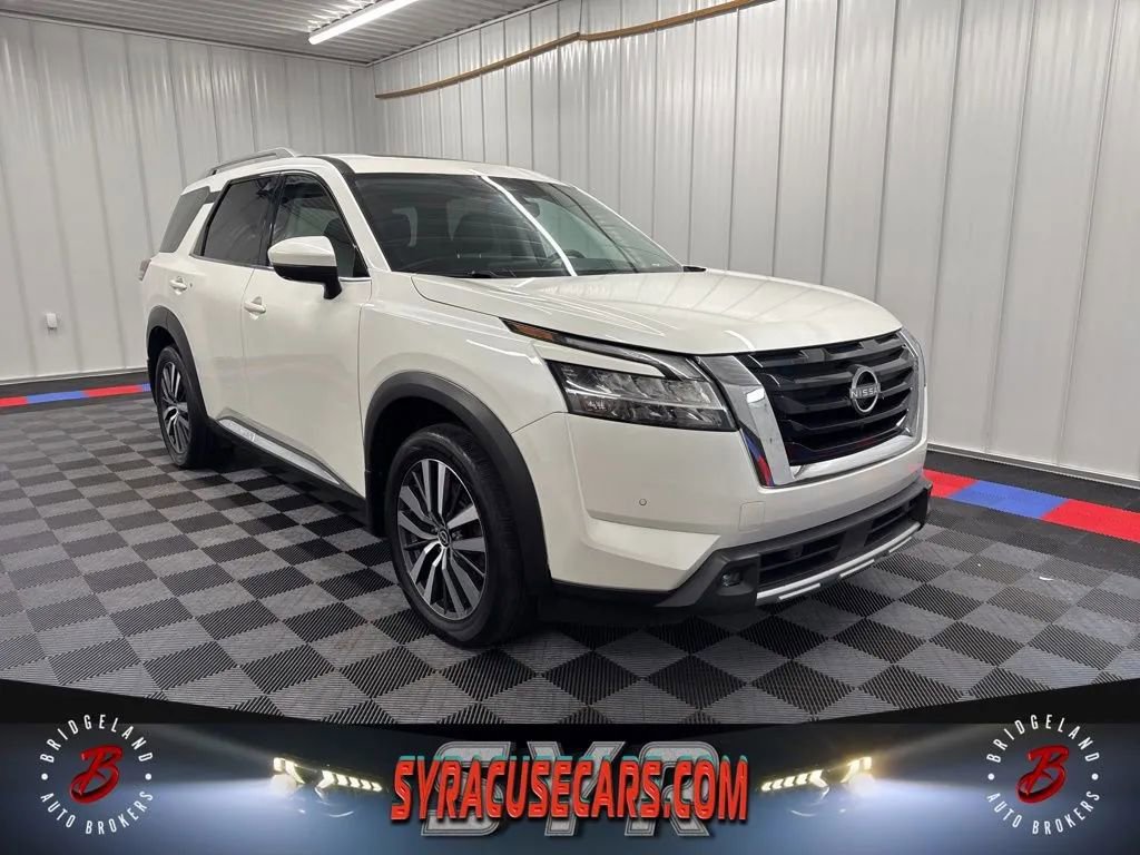 Used 2022 Nissan Pathfinder Platinum