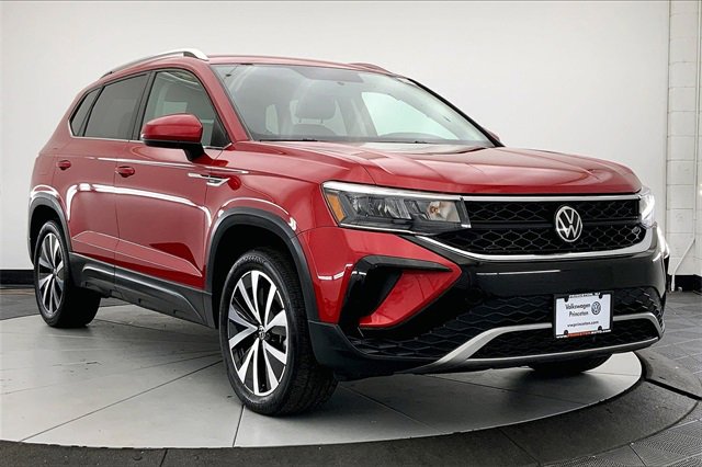 Certified 2022 Volkswagen Taos SE